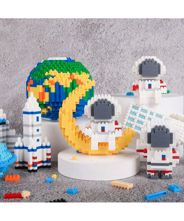 Creative Diy Mini Astronaut Building Blocks Children Toy Birthday Gifts beldemo5-toys2