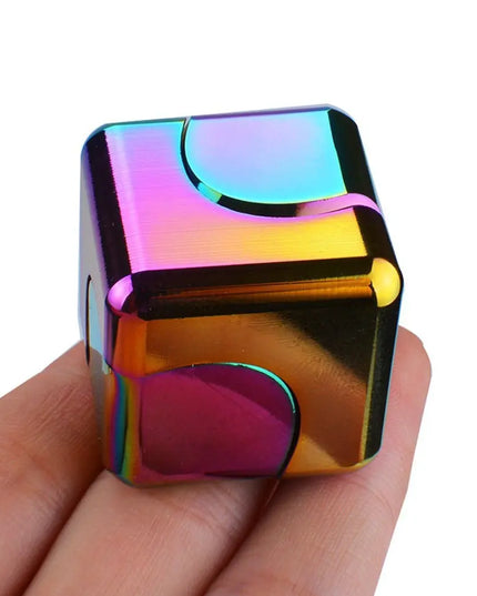 Nieuwe Kleurrijke Spinning Fidget Spinner Stress Relief Speelgoed Metalen Hand Spinner Stille Top Vinger Spinner Mannen Vrouwen beldemo5-toys2