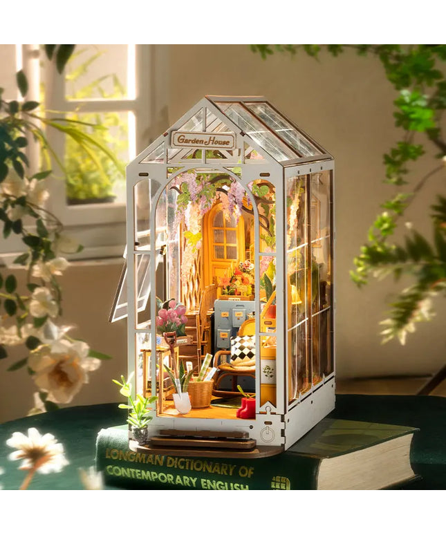 Robotime Rolife Garden House Book Nook Kit Book Shelf Insert Easy Assemble Toys Gifts For Kids Women Girls Home Decoration TGB06 beldemo5-toys2