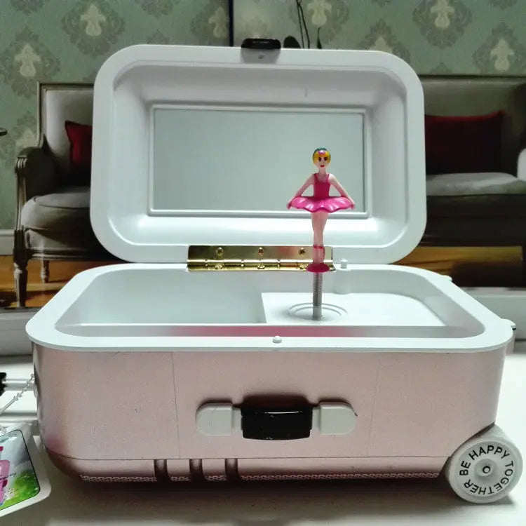 Interesting Toys beldemo5-toys2