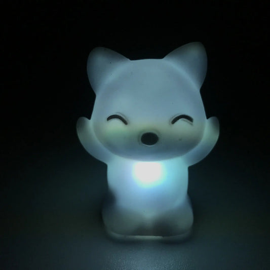 Hot Sale LED Fox Night Light Home Bedroom Desktop 7 Changing Colors Lovely Fox Shape LED Night Light Decoration Bedside Lamp beldemo5-toys2