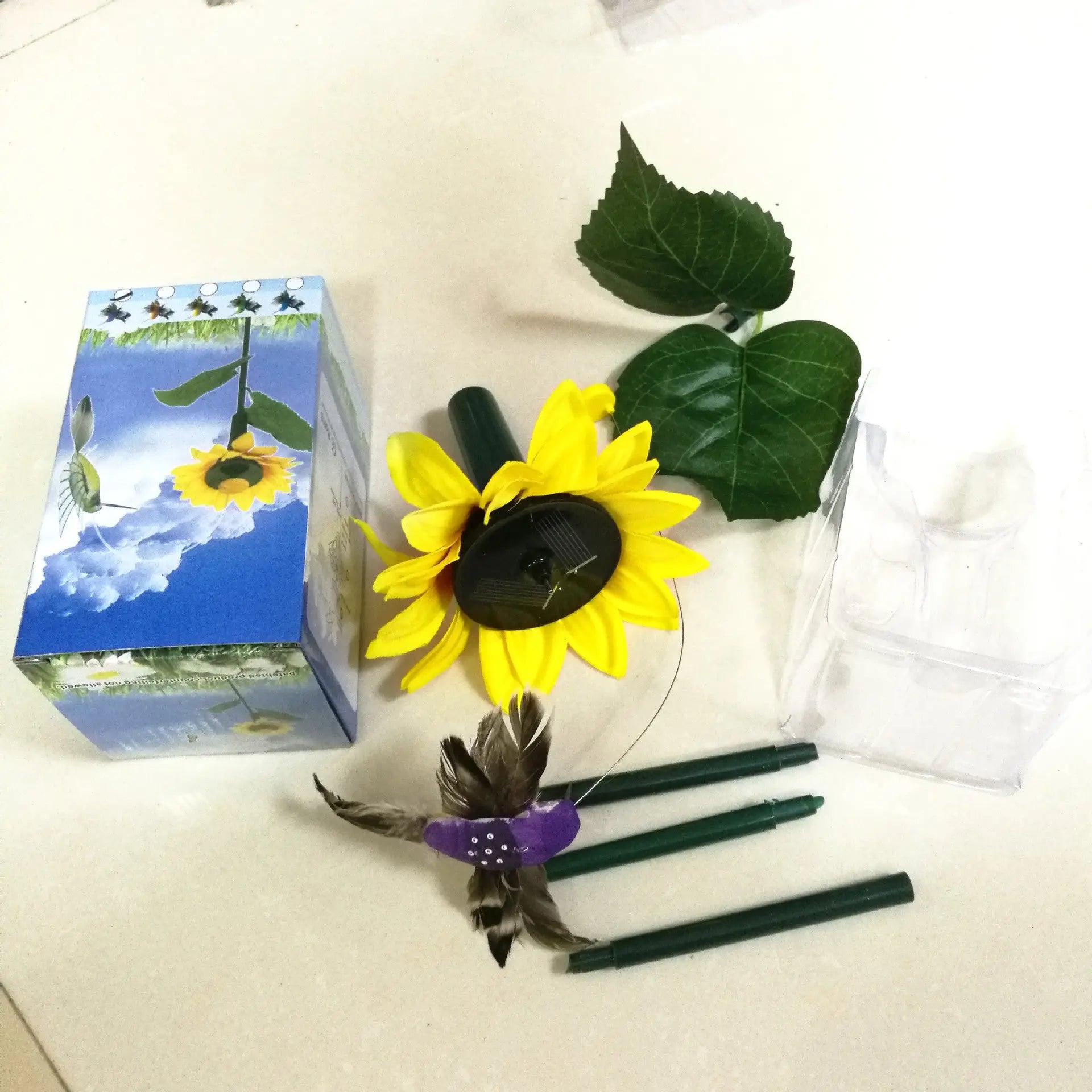 Solar Powered Butterfly with Sunflower Flying Vivid Solar Powered Bird beldemo5-toys2