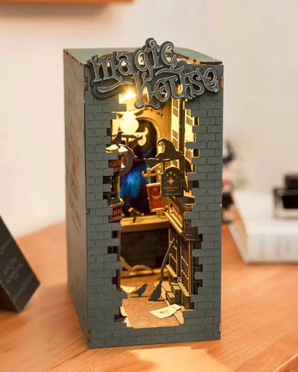 Robotime Rolife DIY Book Nook Wooden Miniature Doll House Light For Bookshelf Insert Furniture beldemo5-toys2