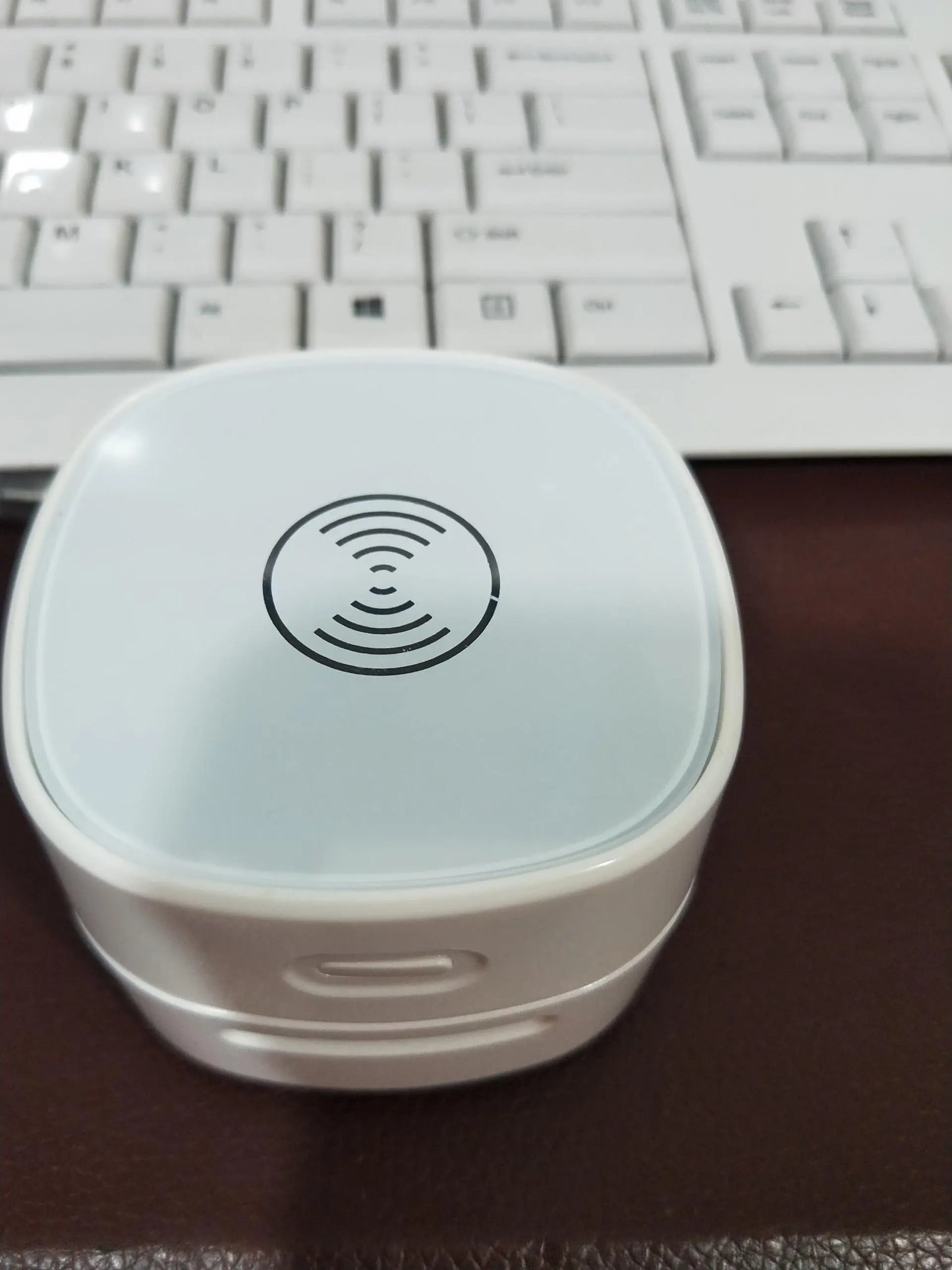 Student Stationery Gifts Portable Automatic Cleaning Desktop Vacuum Cleaner beldemo5-toys2