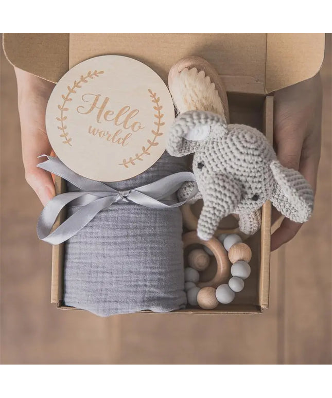 Baby Gift Box Set Bath Towel Toys beldemo5-toys2