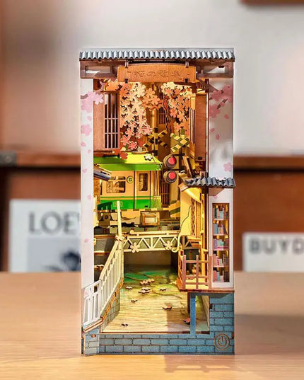 Robotime Rolife DIY Book Nook Wooden Miniature Doll House Light For Bookshelf Insert Furniture beldemo5-toys2