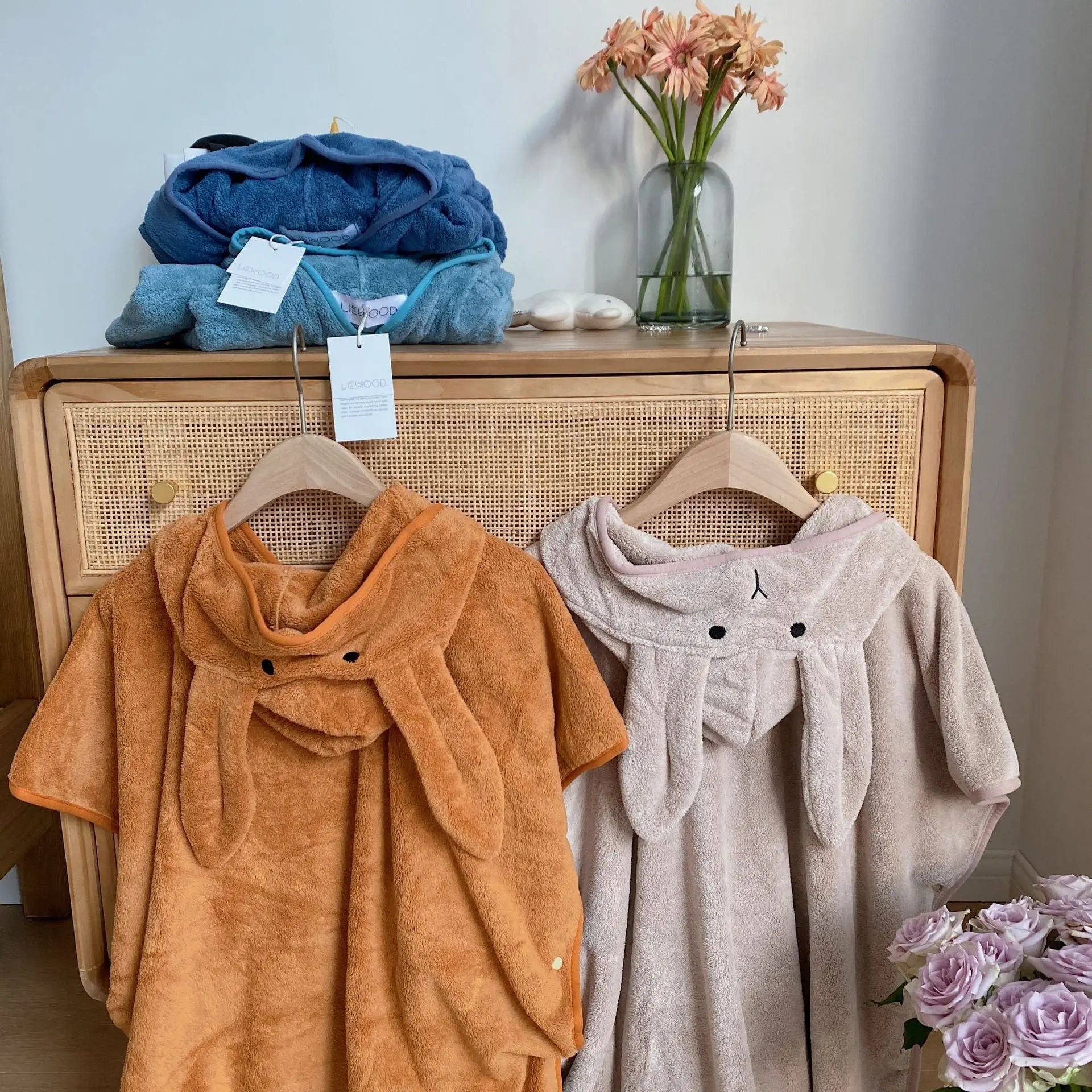 Rabbit Ears Children's Baby Infant Hooded Cloak Bath Towel Nightgown Bathrobe Bells toys